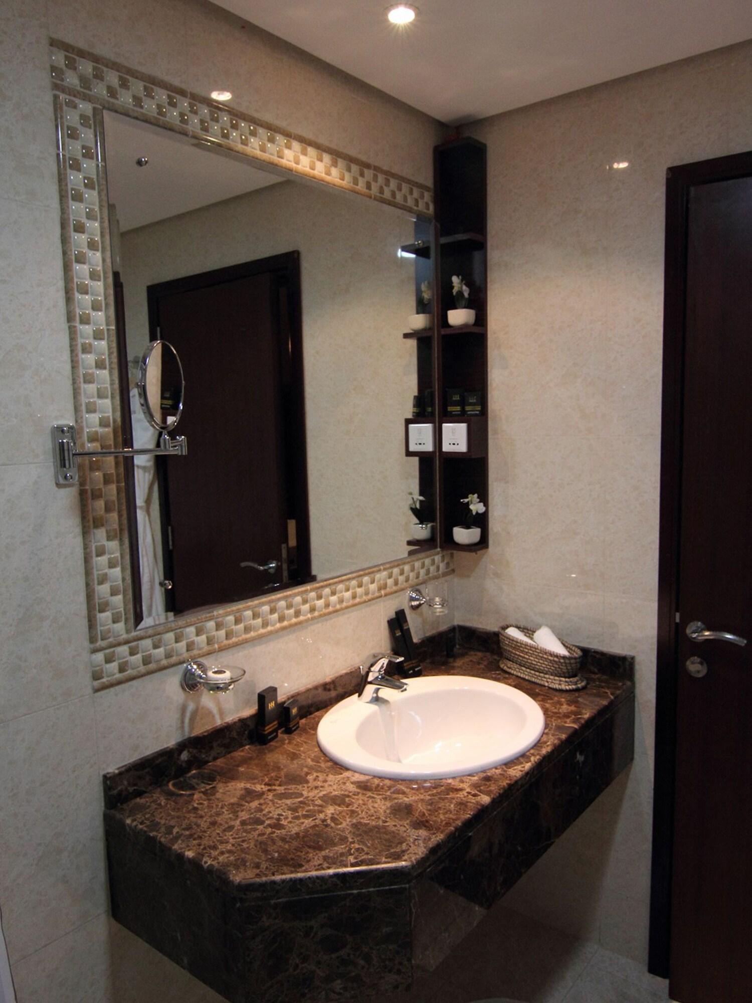 Home To Home Apartments Dubai Eksteriør bilde